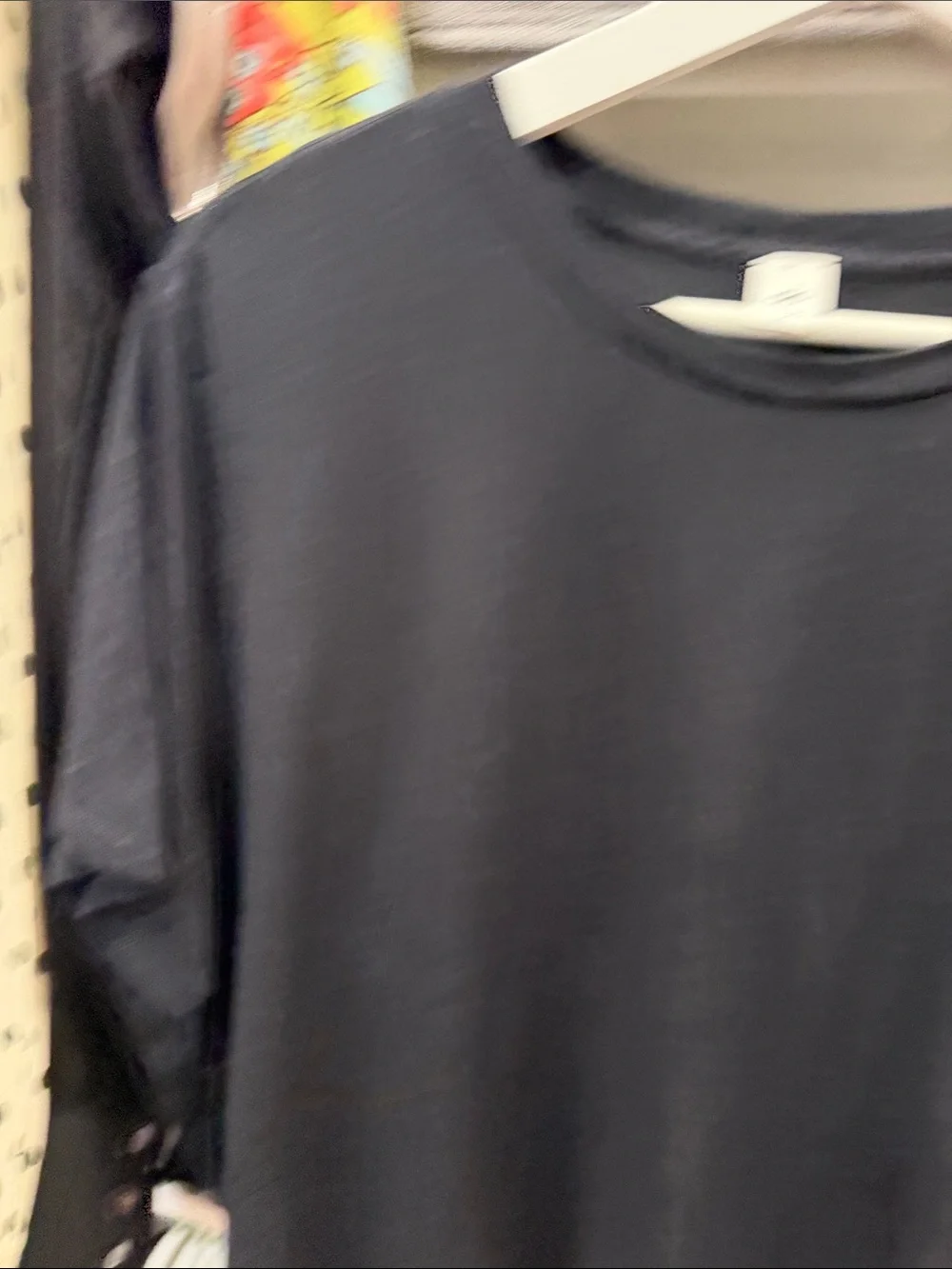 Alo Cropped Black Crewneck Tee - Picture 2 of 4